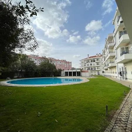Your Near Carcavelos Appartamento *